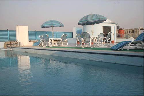 Hotel Crown Plaza Lahore Buitenkant foto