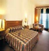 Hotel Crown Plaza Lahore Buitenkant foto